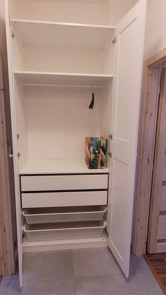 1 bedroom with open-plan kitchen flat to rent, 38 m², Holečkova, Prague, Prague 1 bedroom with open-plan kitchen flat to rent, 38 m², Holečkova, Prague, Prague