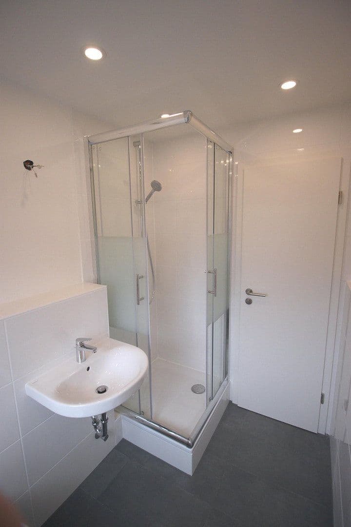 3 bedroom flat to rent, 65 m², Adolf-Friedrich-Straße 29, Troisdorf, North Rhine-Westphalia 3 bedroom flat to rent, 65 m², Adolf-Friedrich-Straße 29, Troisdorf, North Rhine-Westphalia