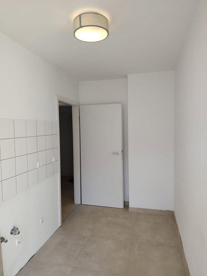 3 bedroom flat for sale, 73 m², Niederfelder Weg 95, Koblenz, Rhineland-Palatinate 3 bedroom flat for sale, 73 m², Niederfelder Weg 95, Koblenz, Rhineland-Palatinate
