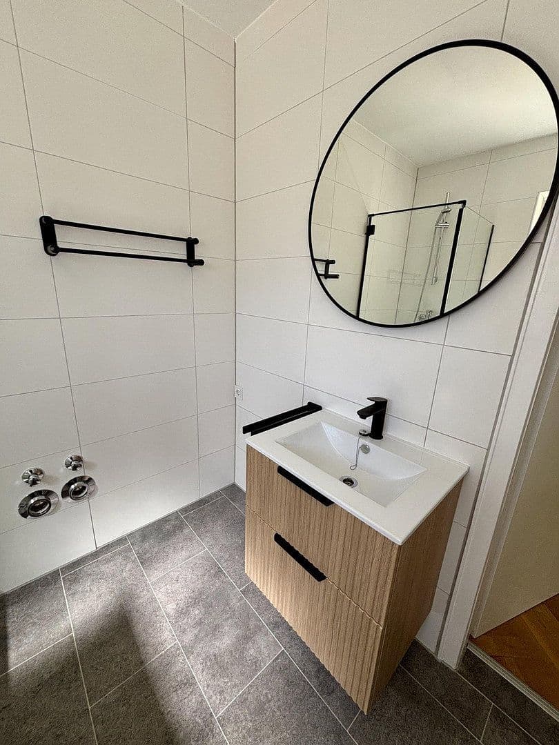 2 bedroom with open-plan kitchen flat to rent, 130 m², Königstein im Taunus, Hesse 2 bedroom with open-plan kitchen flat to rent, 130 m², Königstein im Taunus, Hesse