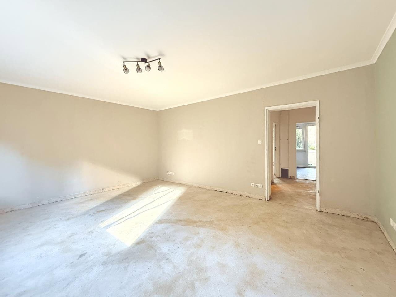 2 bedroom flat for sale, 57 m², Beethovenstraße 64, Frankfurt am Main, Hesse 2 bedroom flat for sale, 57 m², Beethovenstraße 64, Frankfurt am Main, Hesse