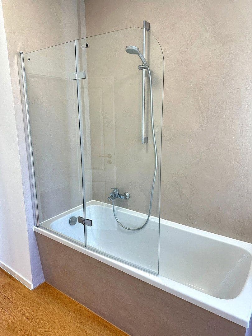 2 bedroom with open-plan kitchen flat to rent, 90 m², Fritz-Matschke-Str. 12, Chemnitz, Saxony 2 bedroom with open-plan kitchen flat to rent, 90 m², Fritz-Matschke-Str. 12, Chemnitz, Saxony