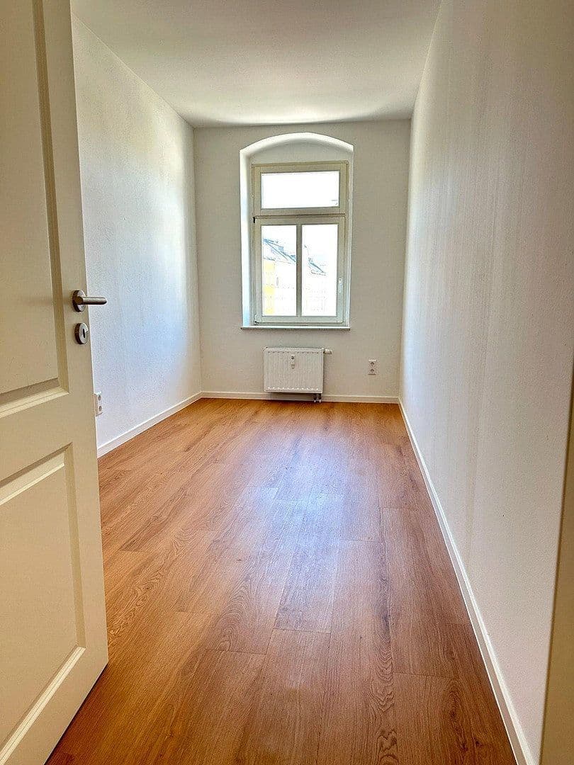2 bedroom with open-plan kitchen flat to rent, 90 m², Fritz-Matschke-Str. 12, Chemnitz, Saxony 2 bedroom with open-plan kitchen flat to rent, 90 m², Fritz-Matschke-Str. 12, Chemnitz, Saxony