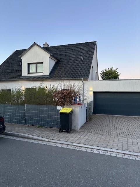 house for sale, 176 m², Neunkirchen am Brand, Bavaria house for sale, 176 m², Neunkirchen am Brand, Bavaria