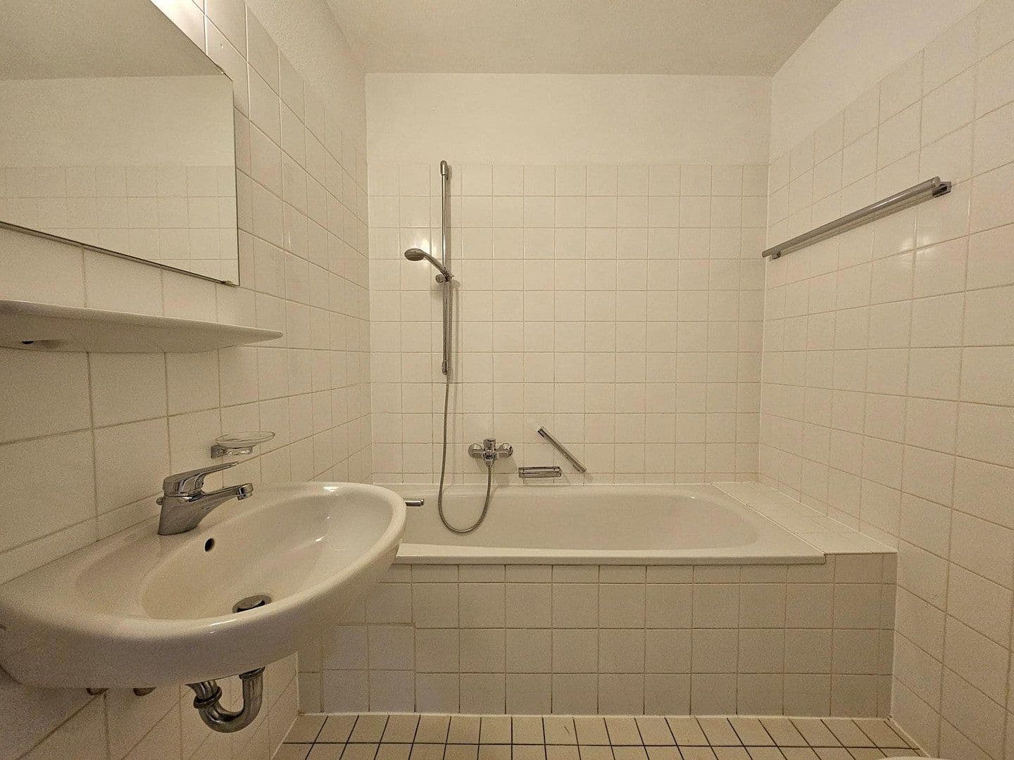 4 bedroom flat to rent, 109 m², Agnes-Bernauer-Str. 65, München, Bavaria 4 bedroom flat to rent, 109 m², Agnes-Bernauer-Str. 65, München, Bavaria