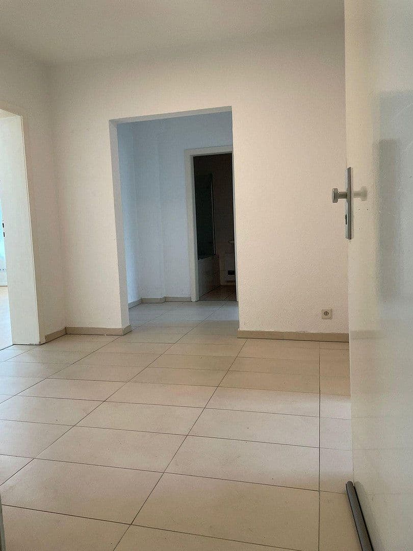 2 bedroom with open-plan kitchen flat to rent, 78 m², Rauendahlstraße 27, Hattingen, North Rhine-Westphalia 2 bedroom with open-plan kitchen flat to rent, 78 m², Rauendahlstraße 27, Hattingen, North Rhine-Westphalia