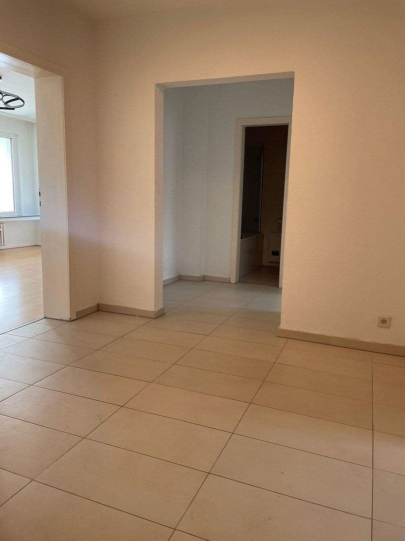 2 bedroom with open-plan kitchen flat to rent, 78 m², Rauendahlstraße 27, Hattingen, North Rhine-Westphalia 2 bedroom with open-plan kitchen flat to rent, 78 m², Rauendahlstraße 27, Hattingen, North Rhine-Westphalia