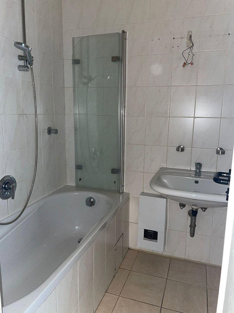 2 bedroom with open-plan kitchen flat to rent, 78 m², Rauendahlstraße 27, Hattingen, North Rhine-Westphalia 2 bedroom with open-plan kitchen flat to rent, 78 m², Rauendahlstraße 27, Hattingen, North Rhine-Westphalia