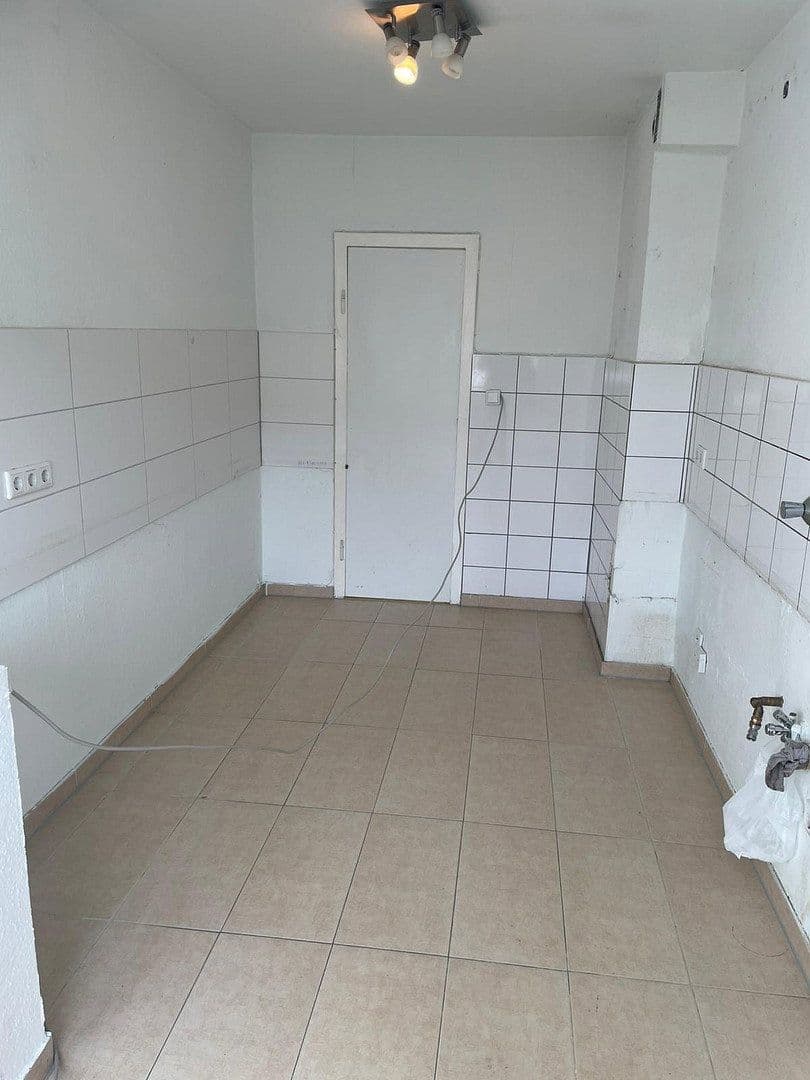 2 bedroom with open-plan kitchen flat to rent, 78 m², Rauendahlstraße 27, Hattingen, North Rhine-Westphalia 2 bedroom with open-plan kitchen flat to rent, 78 m², Rauendahlstraße 27, Hattingen, North Rhine-Westphalia