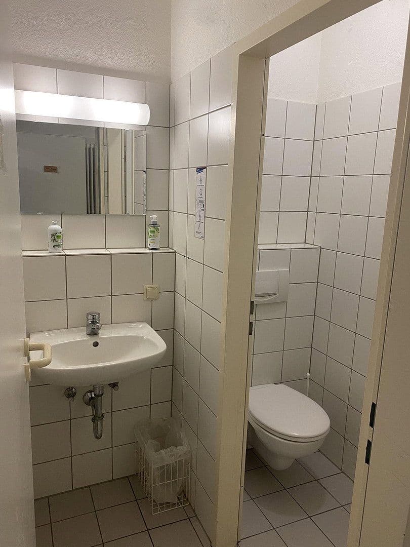 office to rent, 100 m², Bad Soden-Salmünster, Hesse office to rent, 100 m², Bad Soden-Salmünster, Hesse