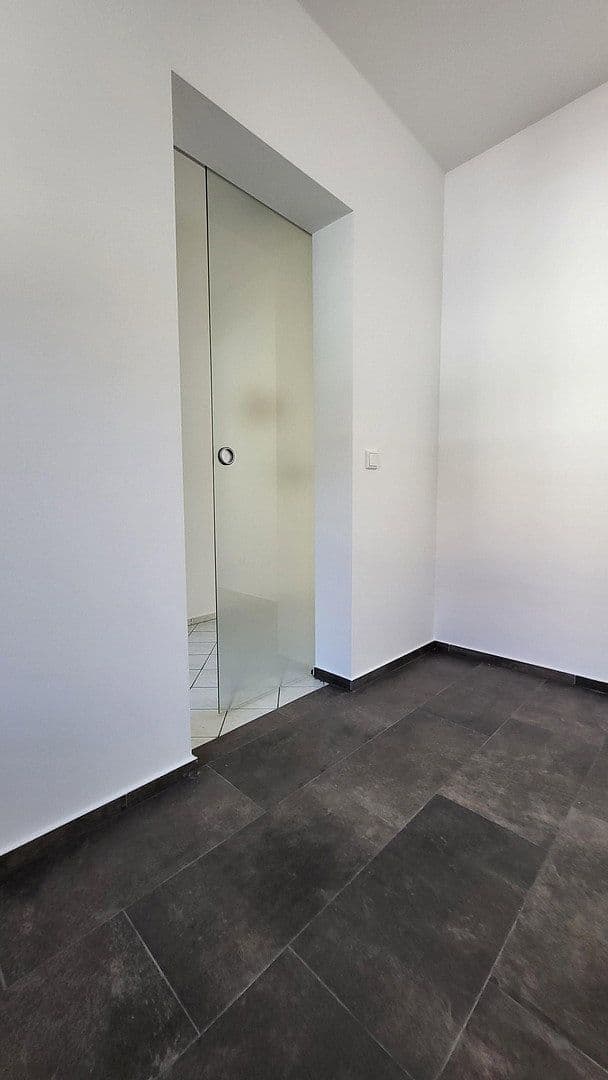 3 bedroom flat to rent, 100 m², Münchner Str.179, Karlsfeld, Bavaria 3 bedroom flat to rent, 100 m², Münchner Str.179, Karlsfeld, Bavaria