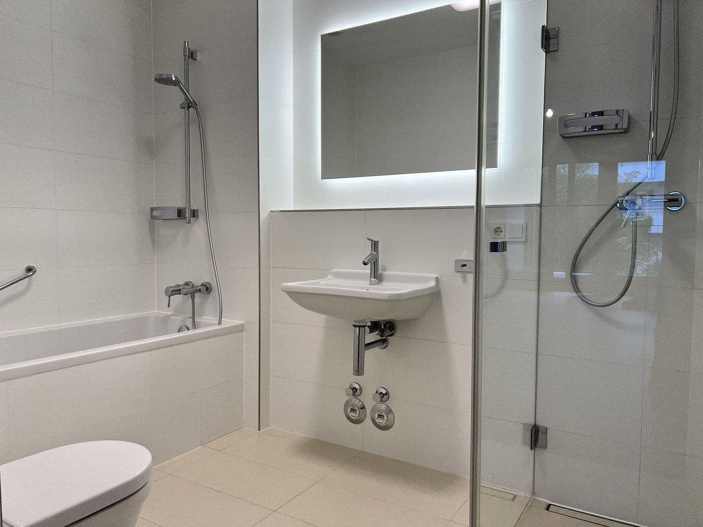 2 bedroom flat to rent, 78 m², Pariser Straße 23, Berlin, Berlin 2 bedroom flat to rent, 78 m², Pariser Straße 23, Berlin, Berlin