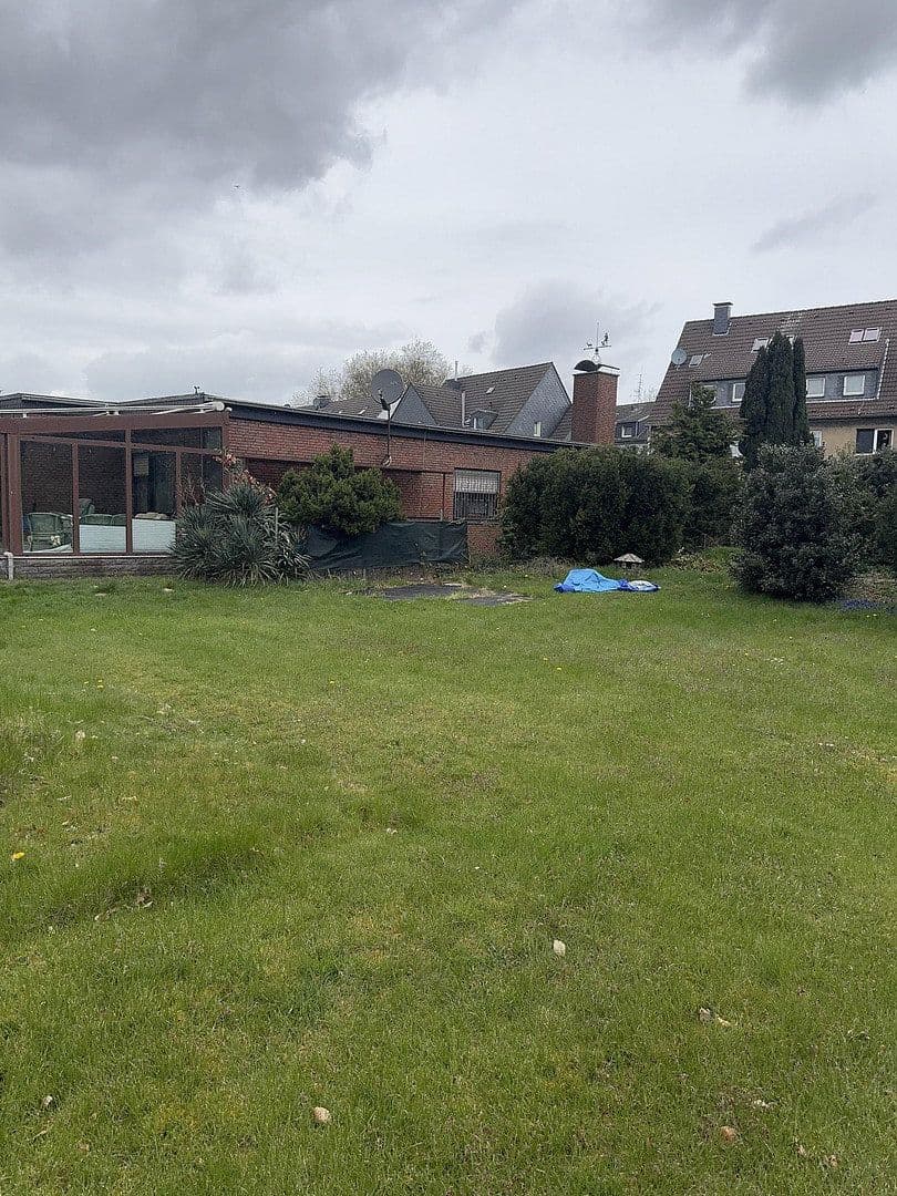 house for sale, 229 m², Oberhausen, North Rhine-Westphalia house for sale, 229 m², Oberhausen, North Rhine-Westphalia