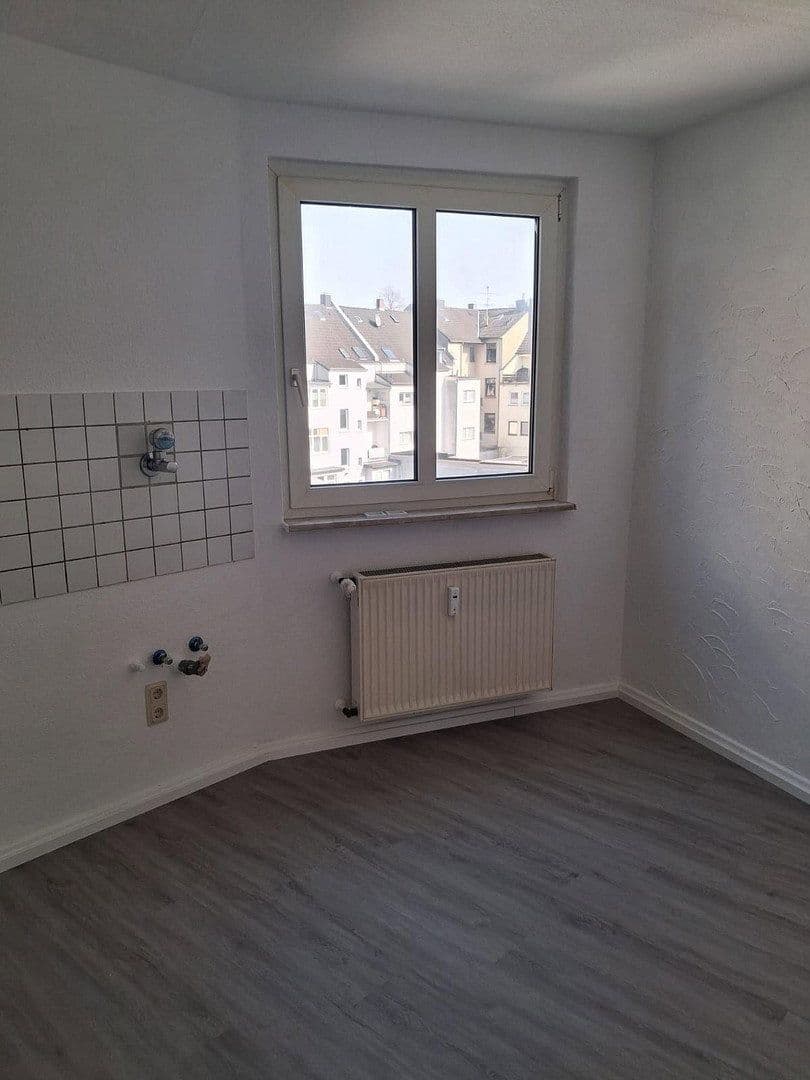 2 bedroom flat to rent, 68 m², Kölner Straße 137, Leverkusen, North Rhine-Westphalia 2 bedroom flat to rent, 68 m², Kölner Straße 137, Leverkusen, North Rhine-Westphalia