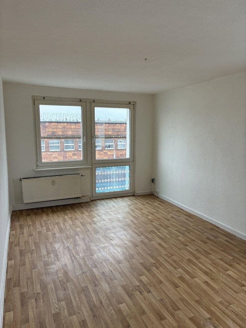 3 bedroom flat to rent, 58 m², Askanische Straße 106, Dessau-Roßlau, Saxony-Anhalt 3 bedroom flat to rent, 58 m², Askanische Straße 106, Dessau-Roßlau, Saxony-Anhalt