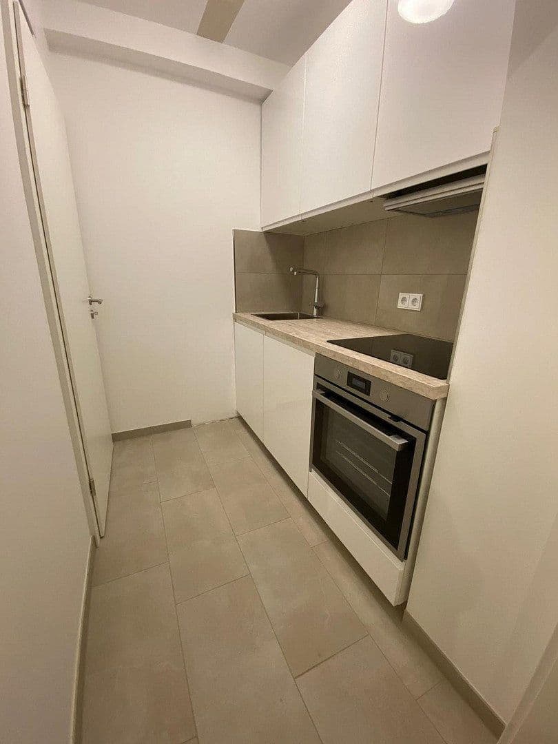 flat to rent, 25 m², Julius-Brecht-Straße 5, Frankfurt am Main, Hesse flat to rent, 25 m², Julius-Brecht-Straße 5, Frankfurt am Main, Hesse