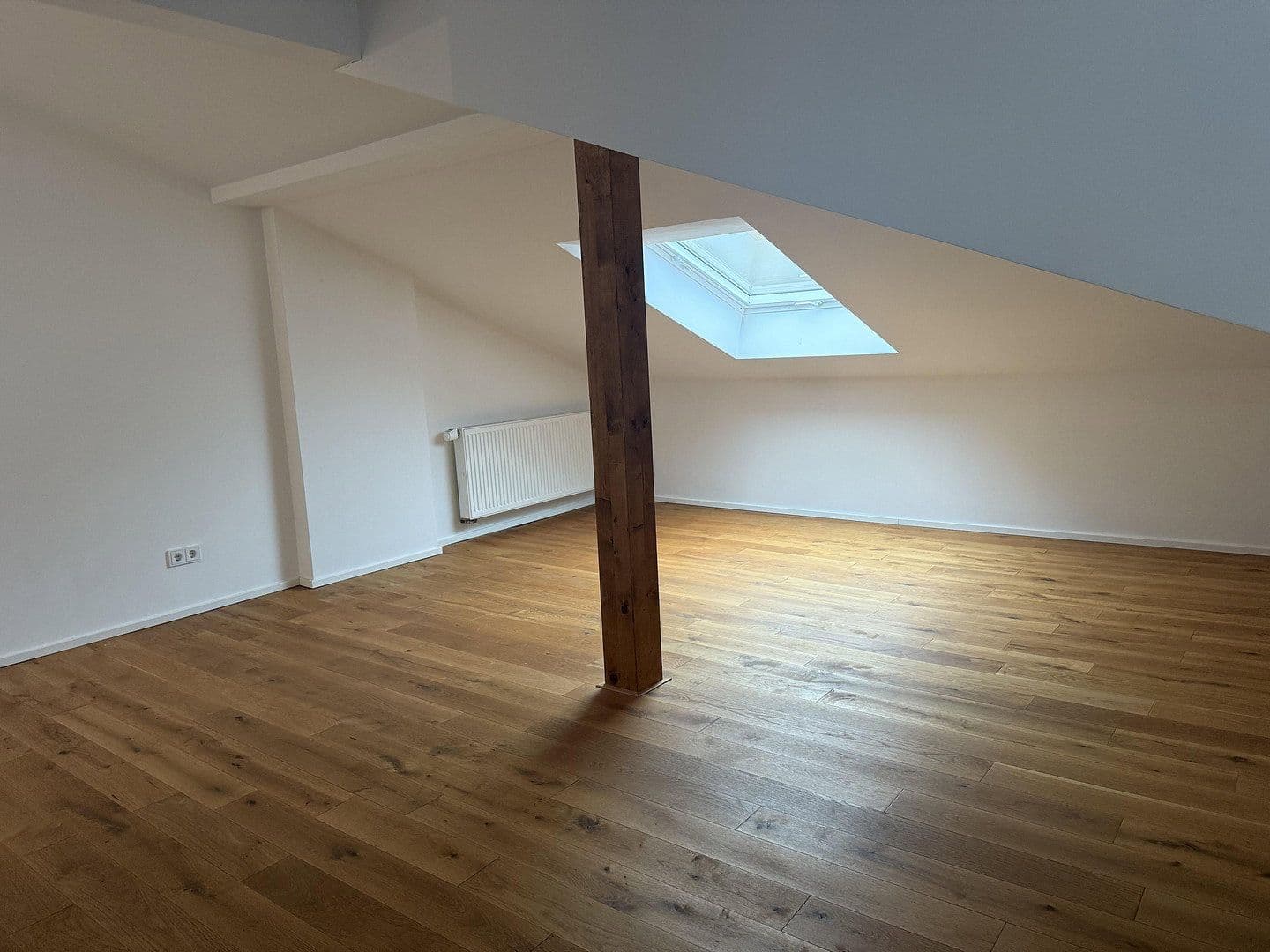 house to rent, 120 m², Frankfurt, Hesse house to rent, 120 m², Frankfurt, Hesse