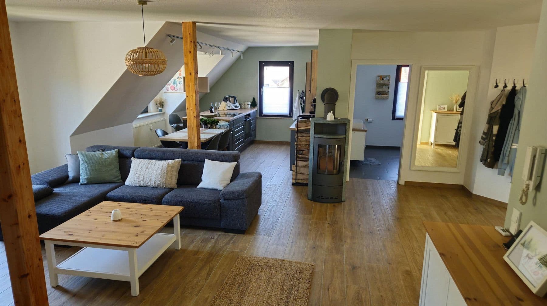 2 bedroom with open-plan kitchen flat for sale, 92 m², Neustadt am Main, Bavaria 2 bedroom with open-plan kitchen flat for sale, 92 m², Neustadt am Main, Bavaria