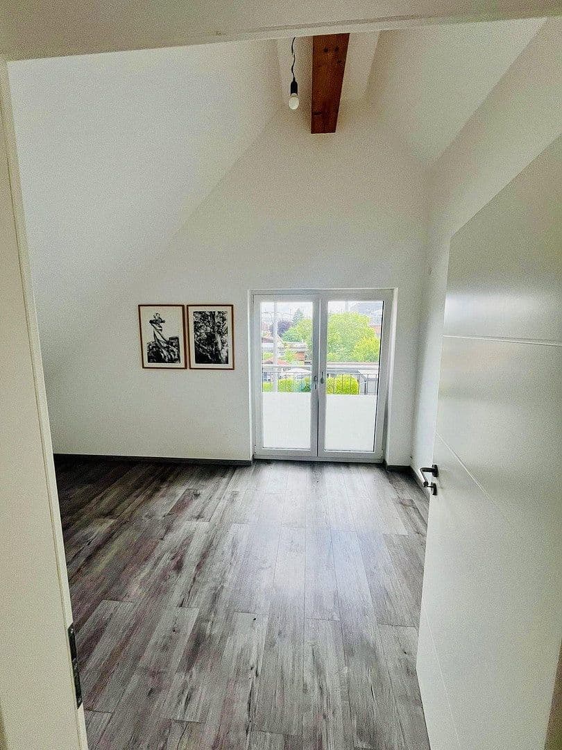 3 bedroom flat to rent, 110 m², Gwinnerstraße 35, Frankfurt am Main, Hesse 3 bedroom flat to rent, 110 m², Gwinnerstraße 35, Frankfurt am Main, Hesse