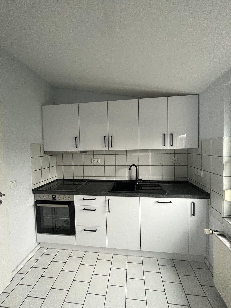 4 bedroom flat to rent, 91 m², Westerwaldstraße 5, Limburg an der Lahn, Hesse 4 bedroom flat to rent, 91 m², Westerwaldstraße 5, Limburg an der Lahn, Hesse