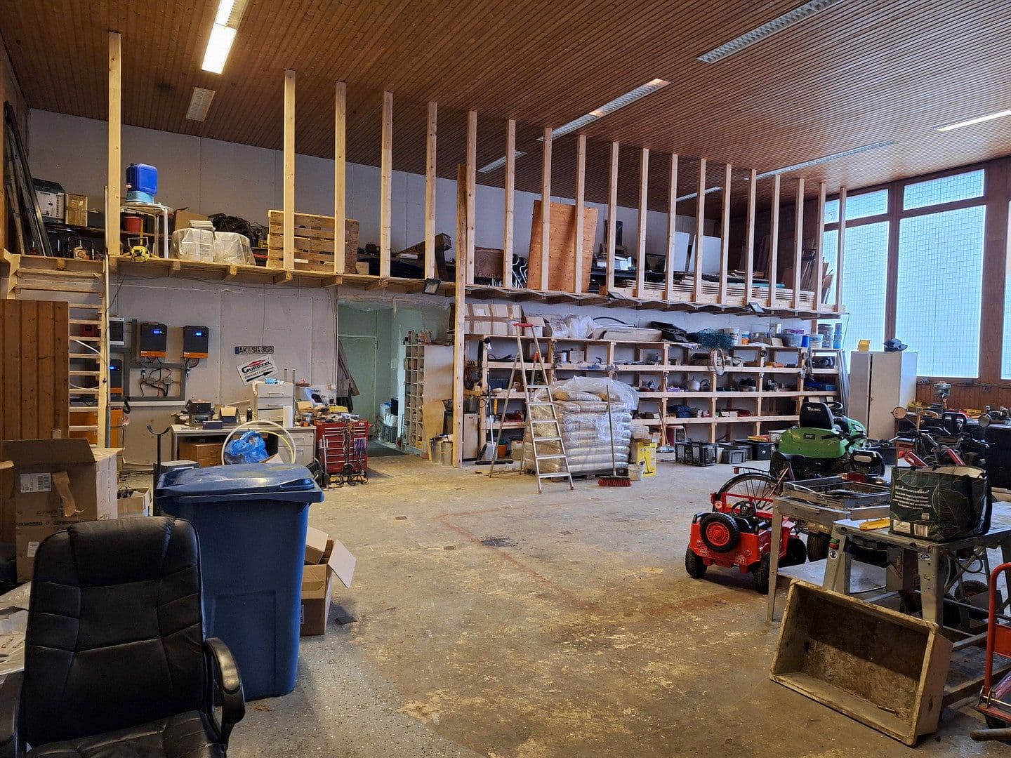 house for sale, 500 m², Altenkirchen (Westerwald), Rhineland-Palatinate house for sale, 500 m², Altenkirchen (Westerwald), Rhineland-Palatinate