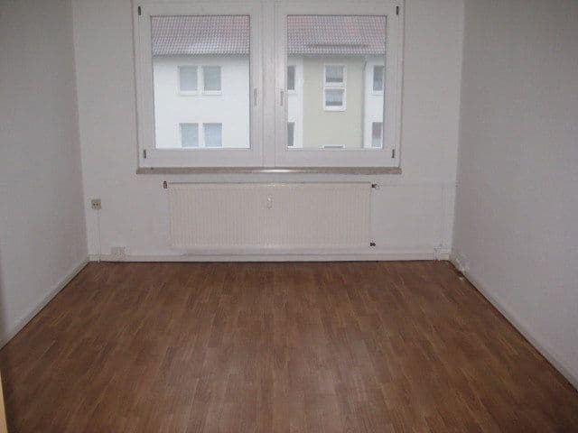 2 bedroom flat to rent, 46 m², Strasse des Aufbaus 15, Am Ohmberg, Thuringia 2 bedroom flat to rent, 46 m², Strasse des Aufbaus 15, Am Ohmberg, Thuringia
