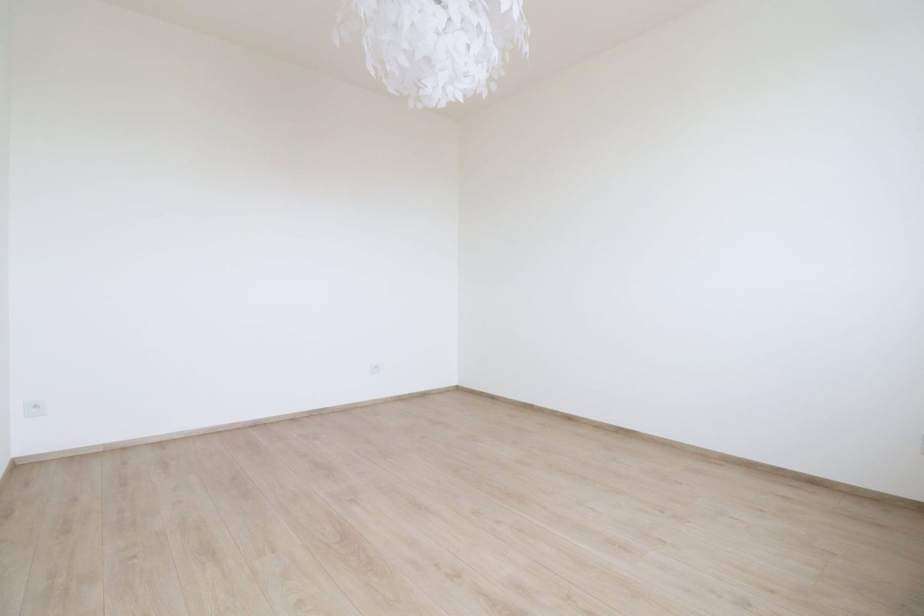 1 bedroom with open-plan kitchen flat to rent, 53 m², Františka Diviše, Prague, Prague 1 bedroom with open-plan kitchen flat to rent, 53 m², Františka Diviše, Prague, Prague