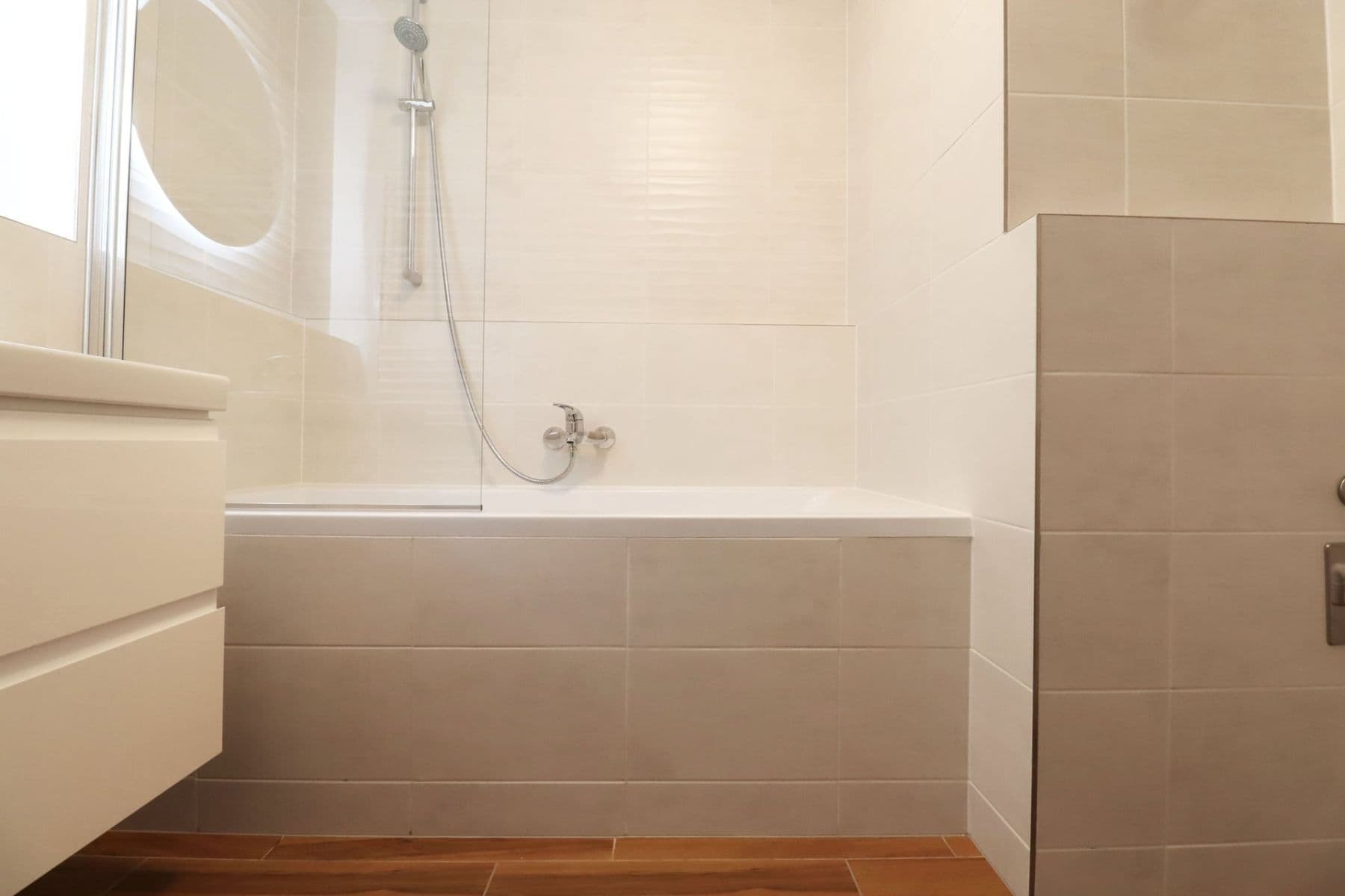 1 bedroom with open-plan kitchen flat to rent, 53 m², Františka Diviše, Prague, Prague 1 bedroom with open-plan kitchen flat to rent, 53 m², Františka Diviše, Prague, Prague