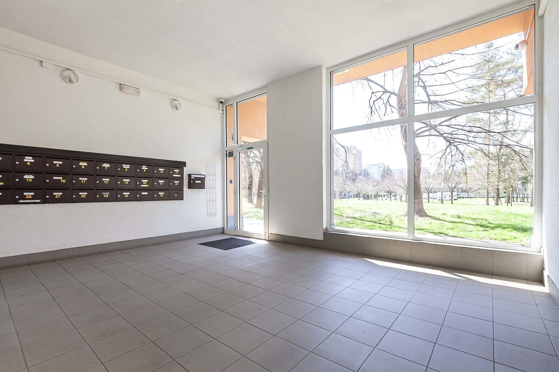 1 bedroom with open-plan kitchen flat for sale, 43 m², Frýdlantská, Prague, Prague 1 bedroom with open-plan kitchen flat for sale, 43 m², Frýdlantská, Prague, Prague