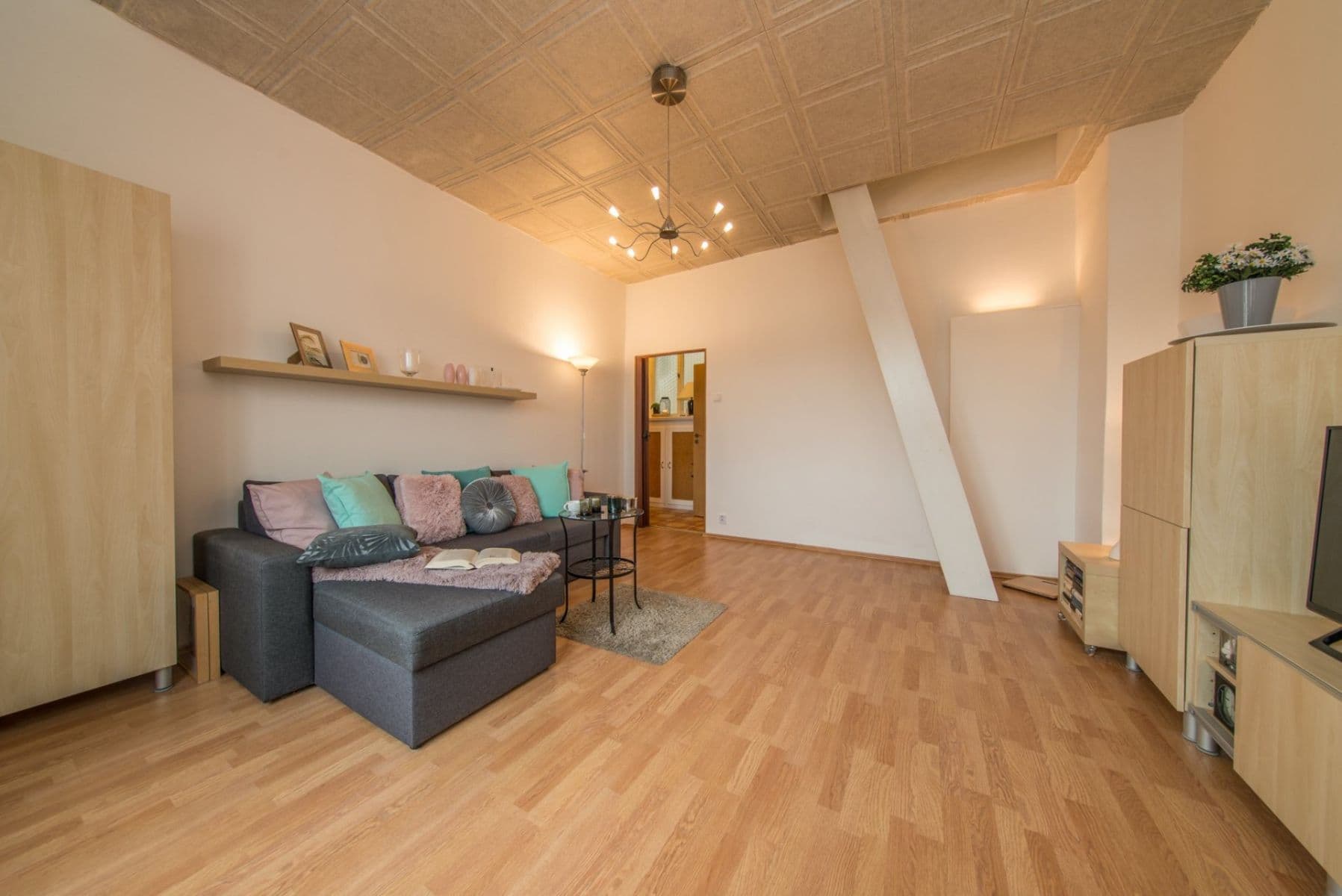 3 bedroom flat to rent, 68 m², Drahobejlova, Prague, Prague 3 bedroom flat to rent, 68 m², Drahobejlova, Prague, Prague