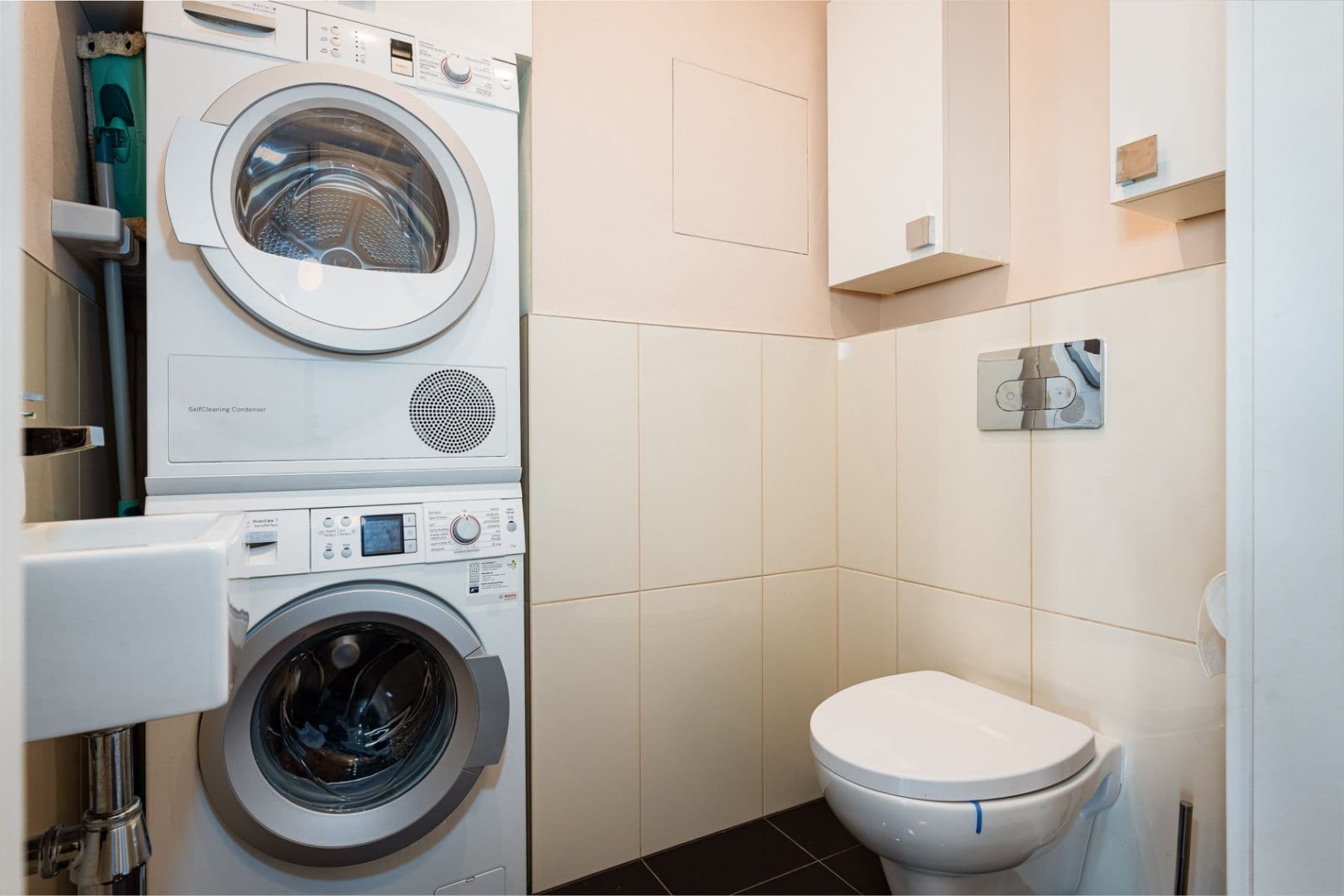 2 bedroom with open-plan kitchen flat for sale, 118 m², Geologická, Prague, Prague 2 bedroom with open-plan kitchen flat for sale, 118 m², Geologická, Prague, Prague