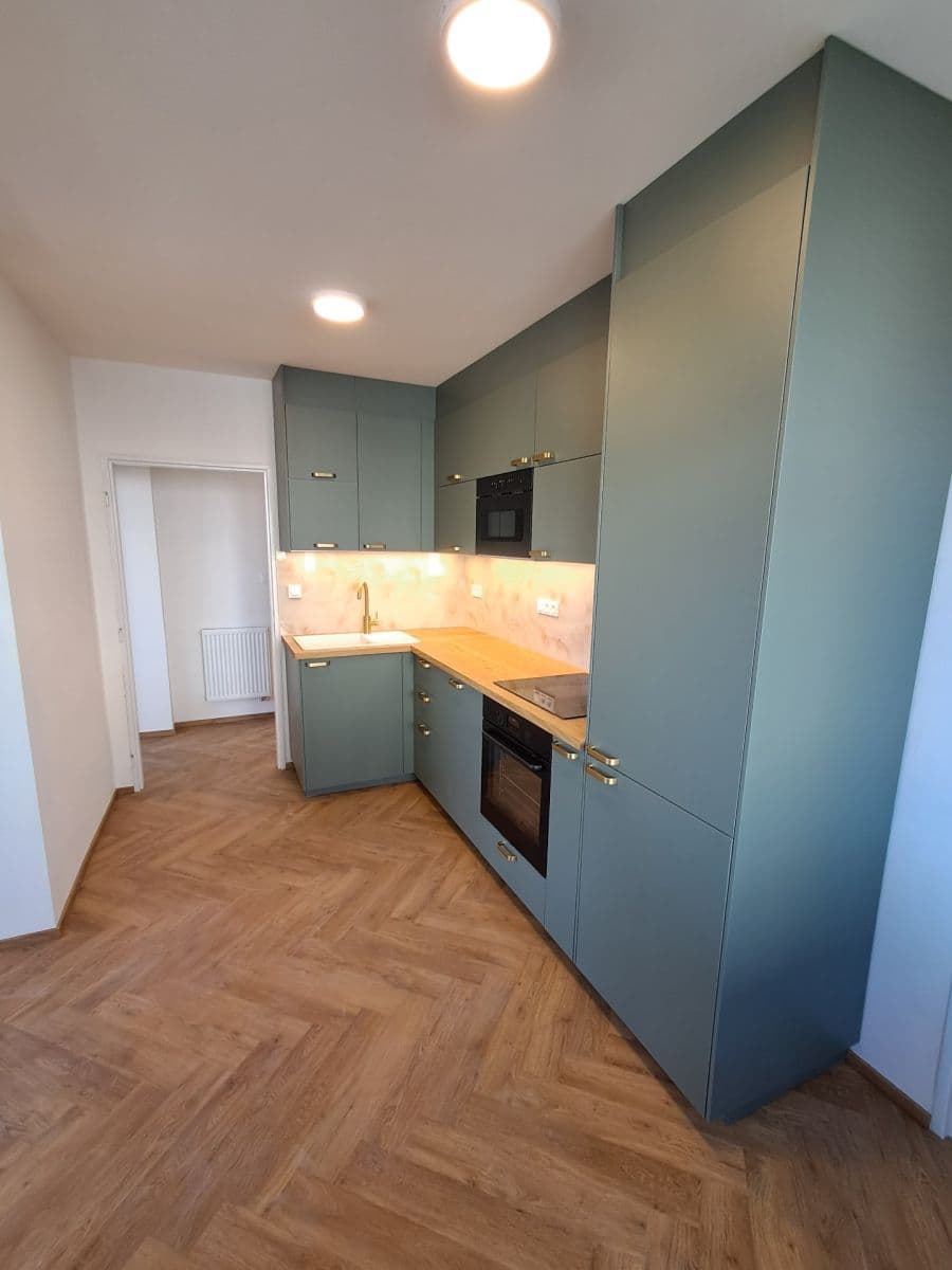 3 bedroom flat to rent, 75 m², Vítězslava Hálka, Vlašim, Středočeský Region 3 bedroom flat to rent, 75 m², Vítězslava Hálka, Vlašim, Středočeský Region