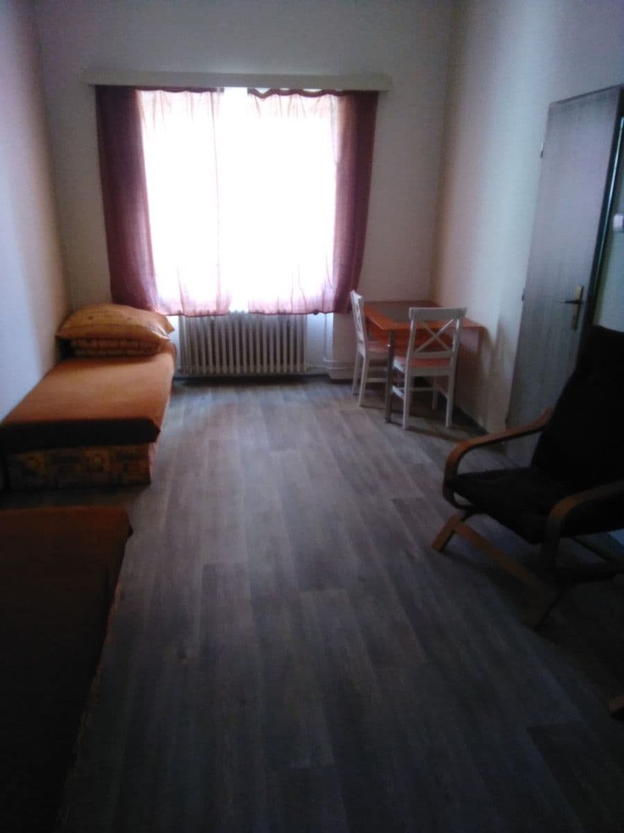 Studio flat to rent, 26 m², Ovčárecká, Kolín, Středočeský Region Studio flat to rent, 26 m², Ovčárecká, Kolín, Středočeský Region