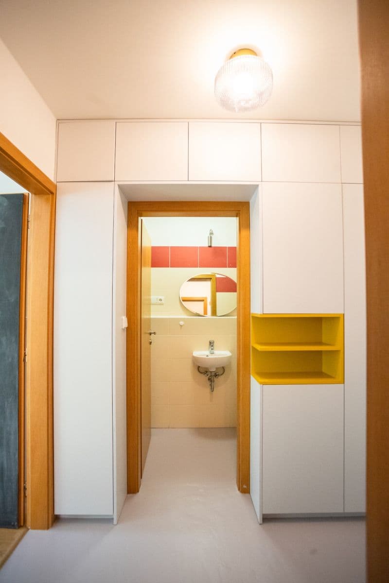 2 bedroom with open-plan kitchen flat to rent, 60 m², Paťanka, Prague, Prague 2 bedroom with open-plan kitchen flat to rent, 60 m², Paťanka, Prague, Prague