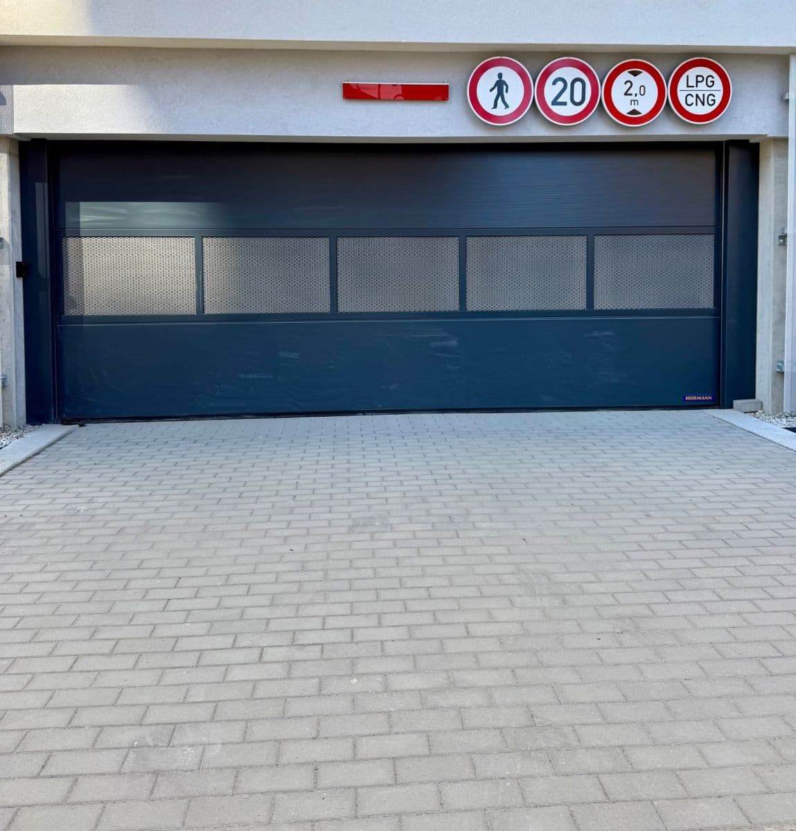 garage to rent, 12 m², Pod Harfou, Prague, Prague garage to rent, 12 m², Pod Harfou, Prague, Prague