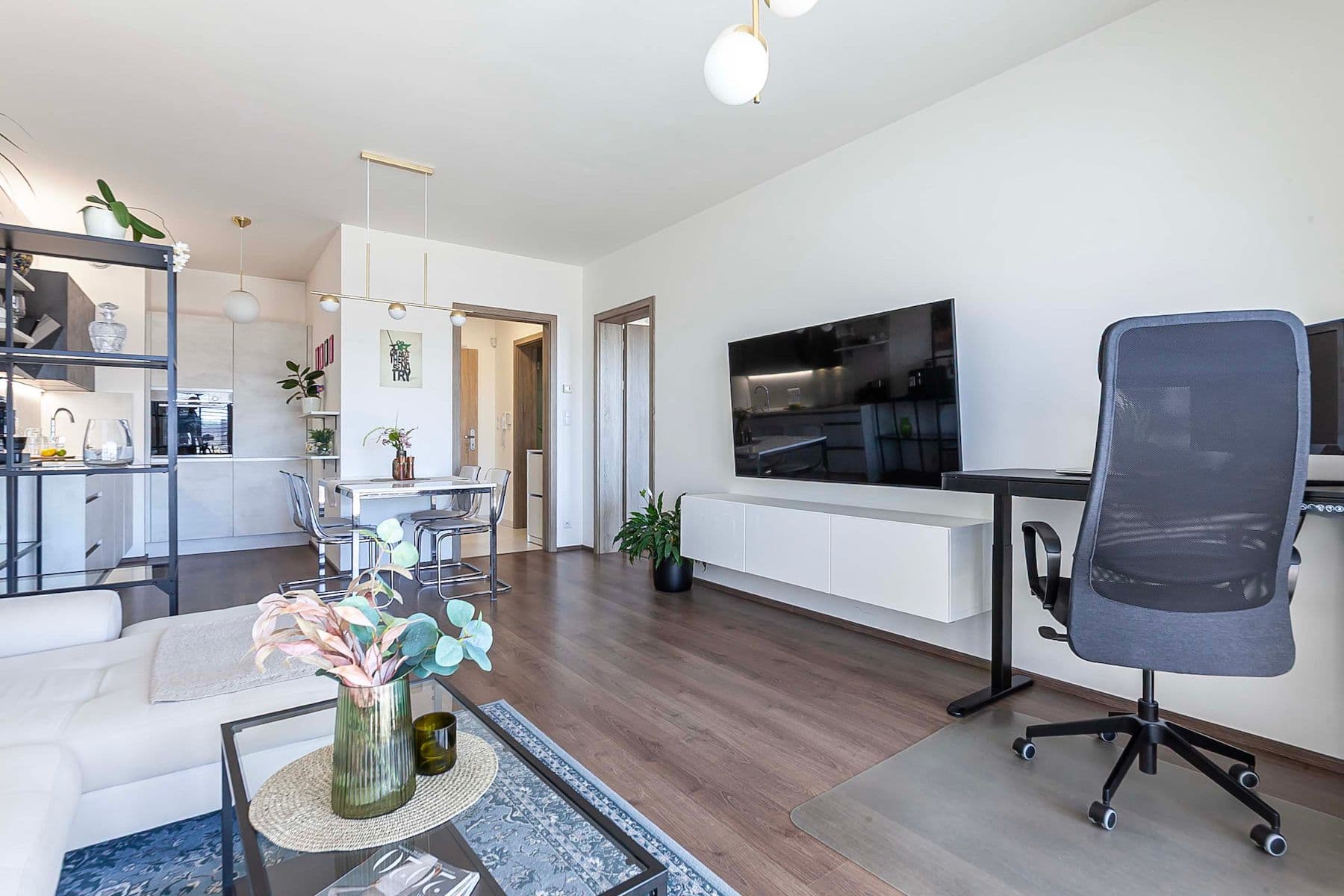 1 bedroom with open-plan kitchen flat for sale, 88 m², Zimova, Prague, Prague 1 bedroom with open-plan kitchen flat for sale, 88 m², Zimova, Prague, Prague