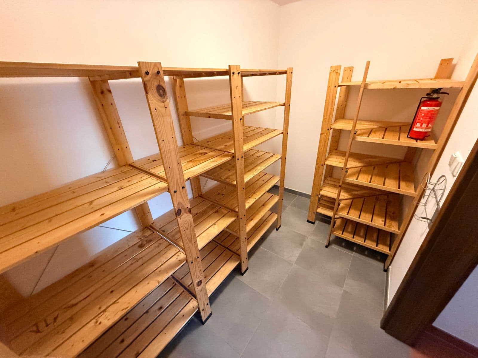 2 bedroom with open-plan kitchen flat to rent, 100 m², Českodubská, Prague, Prague 2 bedroom with open-plan kitchen flat to rent, 100 m², Českodubská, Prague, Prague