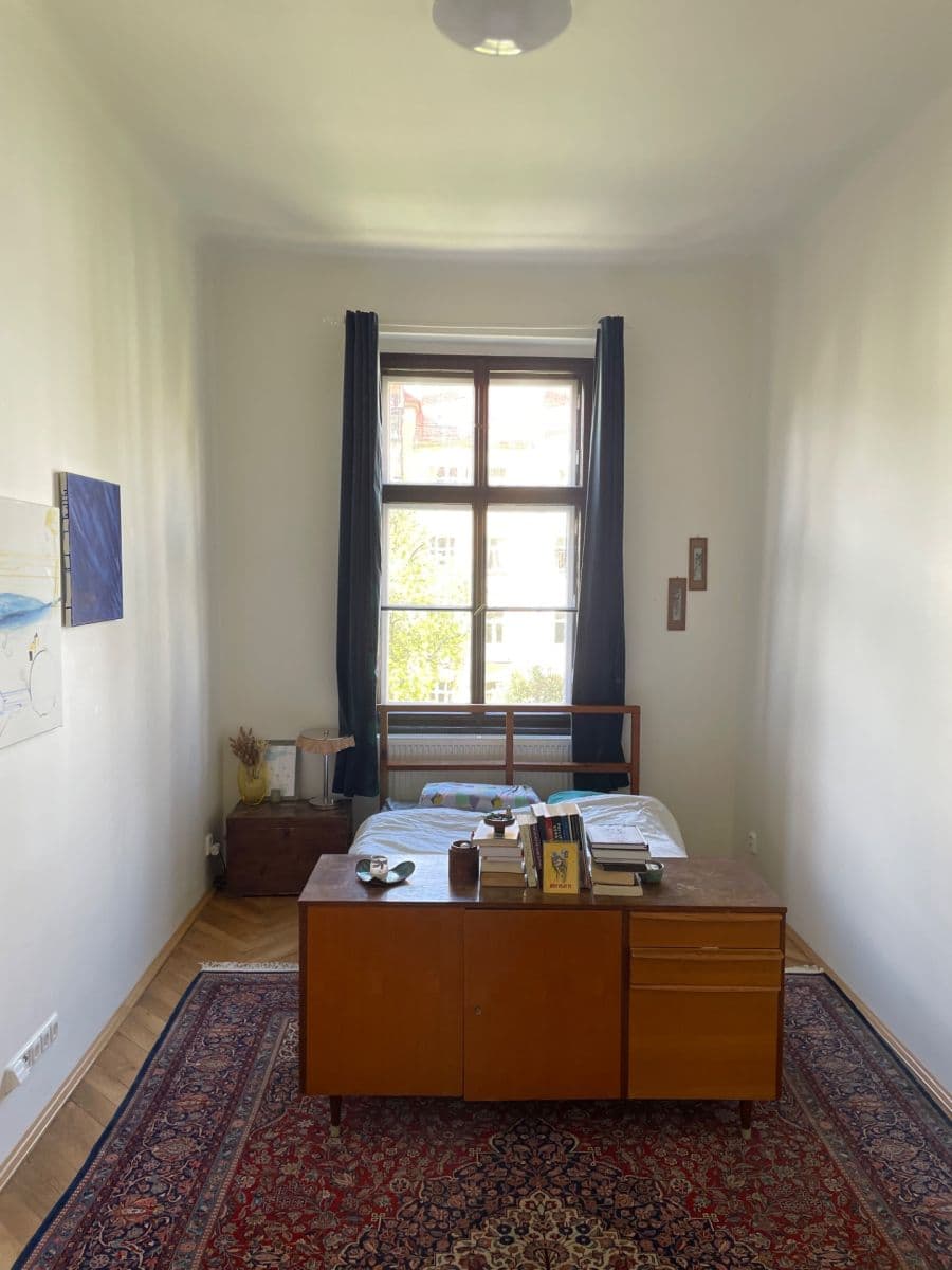 2 bedroom with open-plan kitchen flat to rent, 80 m², Korunní, Prague, Prague 2 bedroom with open-plan kitchen flat to rent, 80 m², Korunní, Prague, Prague