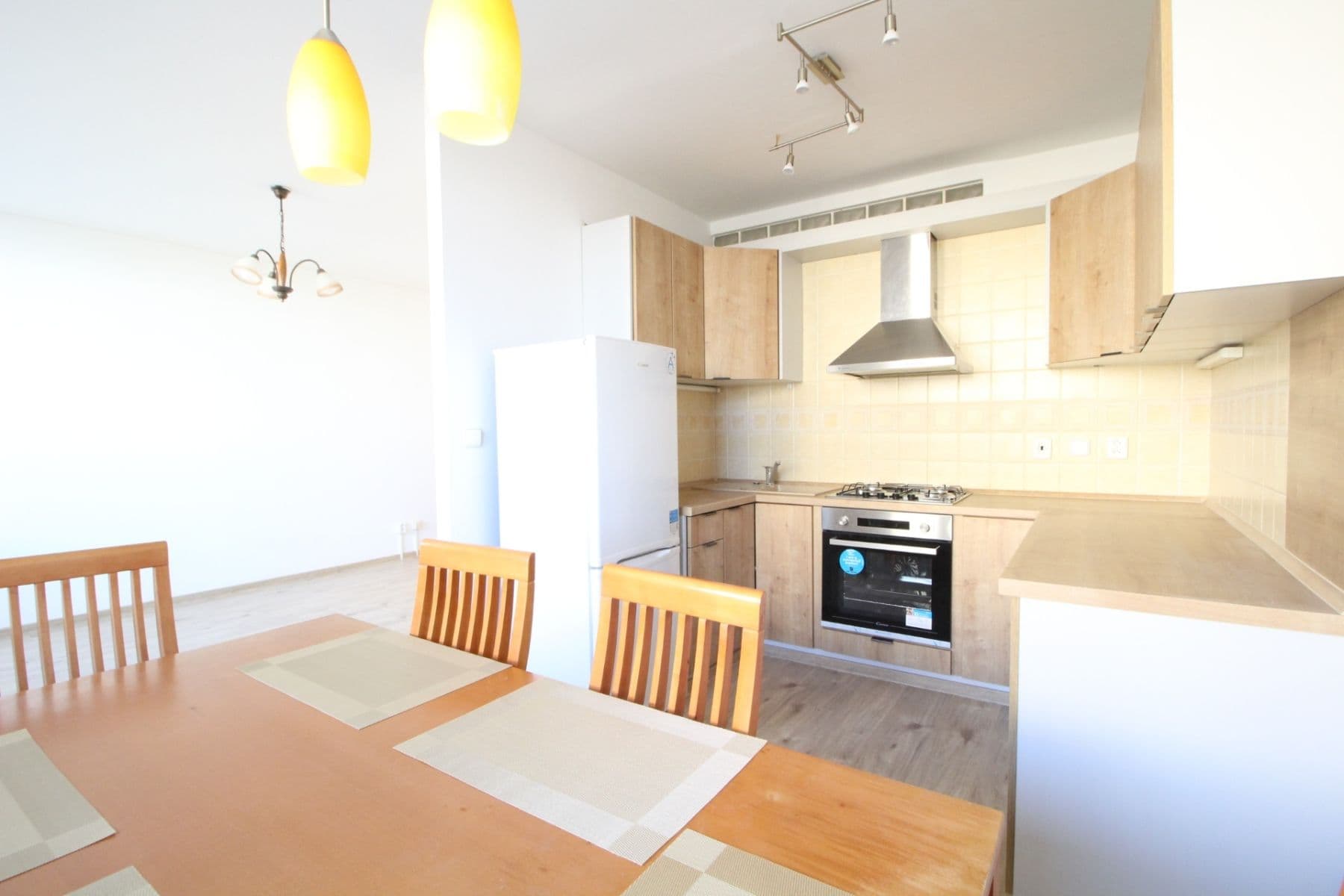 3 bedroom flat to rent, 70 m², Jílovská, Prague, Prague 3 bedroom flat to rent, 70 m², Jílovská, Prague, Prague