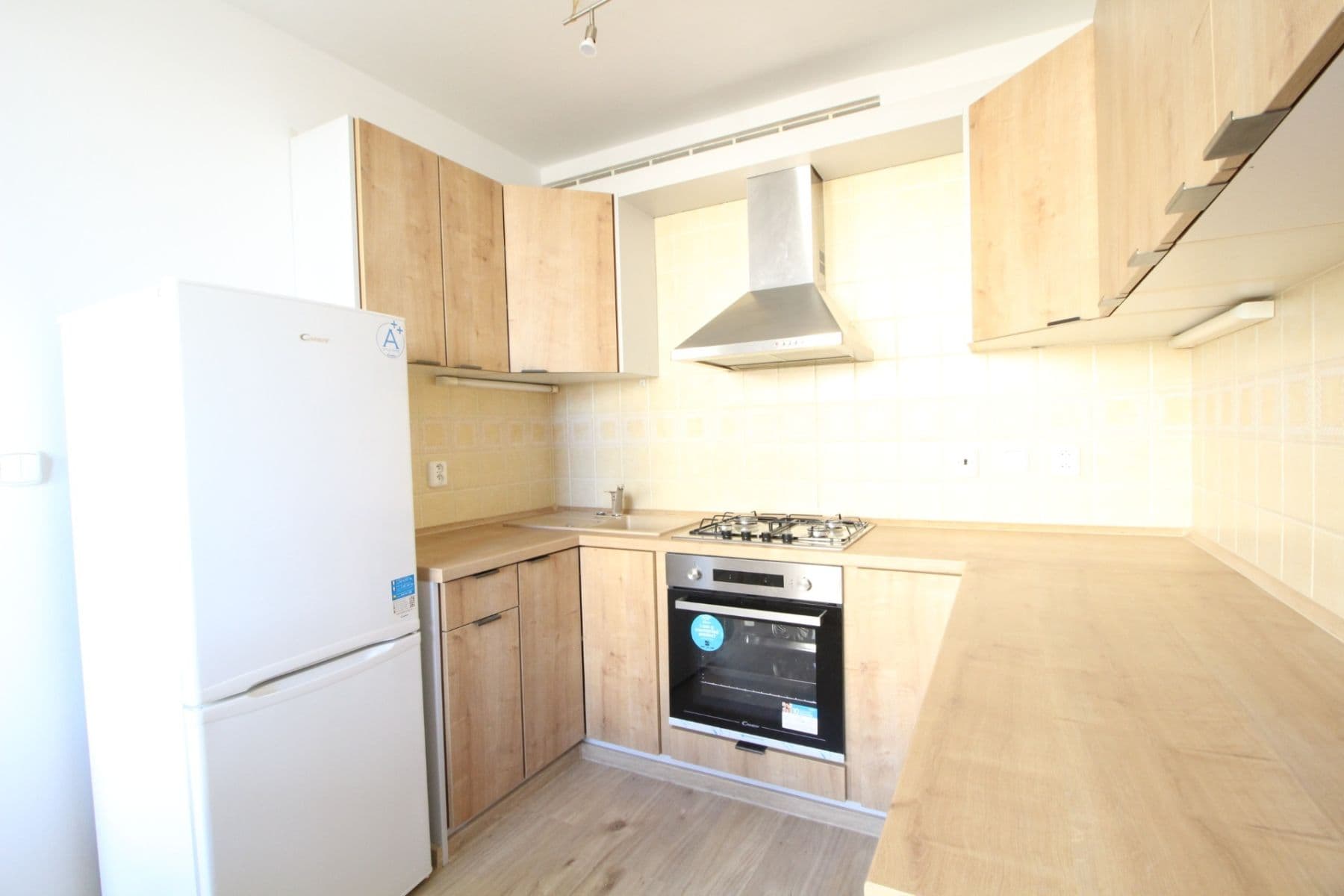 3 bedroom flat to rent, 70 m², Jílovská, Prague, Prague 3 bedroom flat to rent, 70 m², Jílovská, Prague, Prague