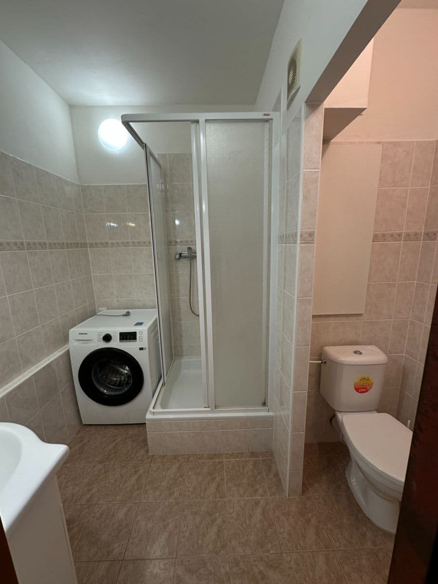 2 bedroom flat to rent, 60 m², Čimelická, Prague, Prague 2 bedroom flat to rent, 60 m², Čimelická, Prague, Prague