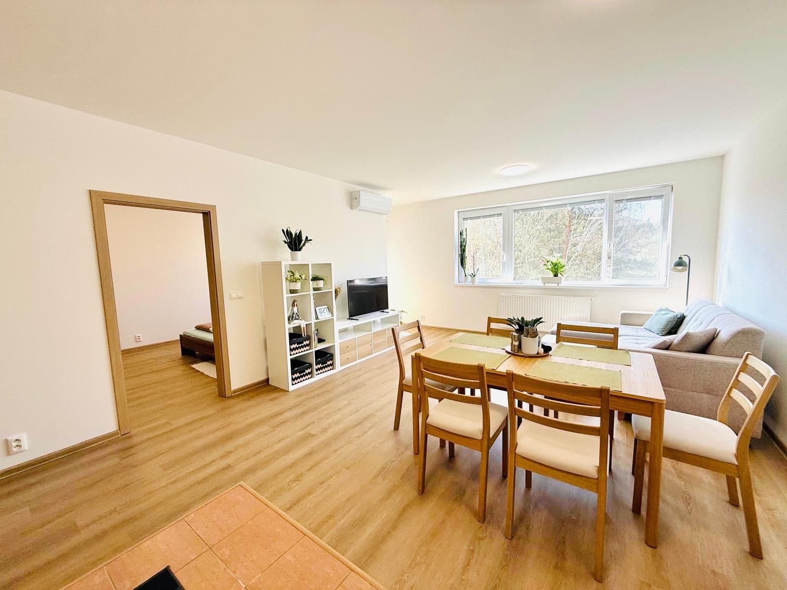 1 bedroom with open-plan kitchen flat to rent, 62 m², Dřevnická, Zlín, Zlínský Region 1 bedroom with open-plan kitchen flat to rent, 62 m², Dřevnická, Zlín, Zlínský Region