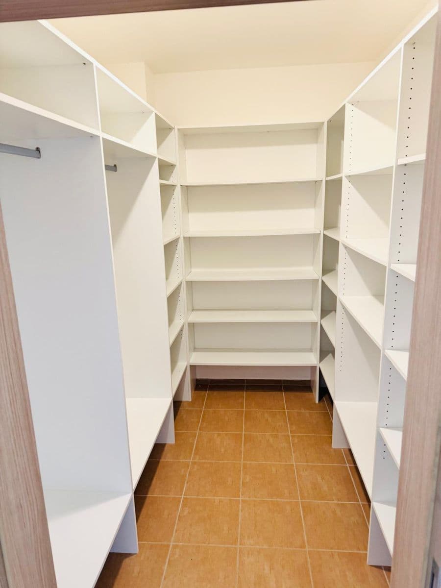 1 bedroom with open-plan kitchen flat to rent, 62 m², Dřevnická, Zlín, Zlínský Region 1 bedroom with open-plan kitchen flat to rent, 62 m², Dřevnická, Zlín, Zlínský Region