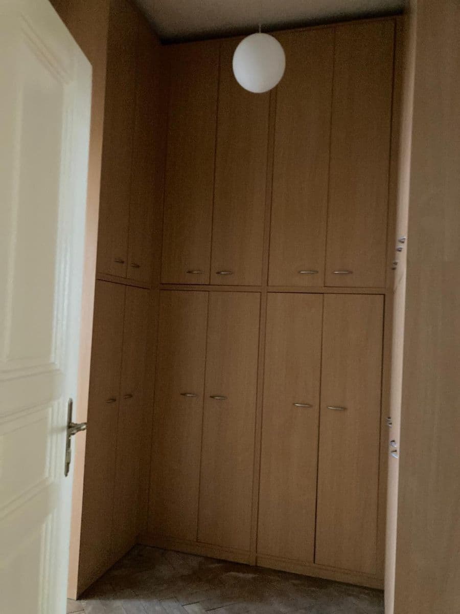 3 bedroom flat to rent, 107 m², Sázavská, Prague, Prague 3 bedroom flat to rent, 107 m², Sázavská, Prague, Prague