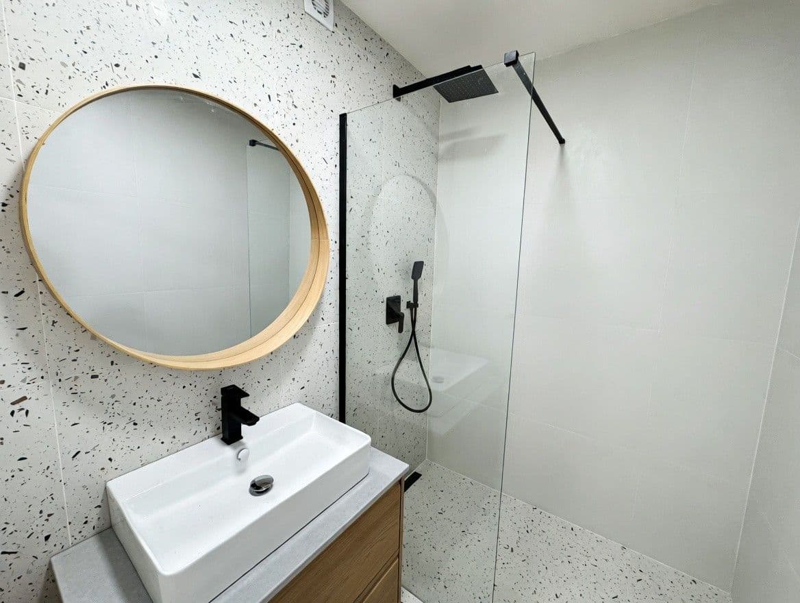 3 bedroom with open-plan kitchen flat for sale, 81 m², Výletní, Prague, Prague 3 bedroom with open-plan kitchen flat for sale, 81 m², Výletní, Prague, Prague