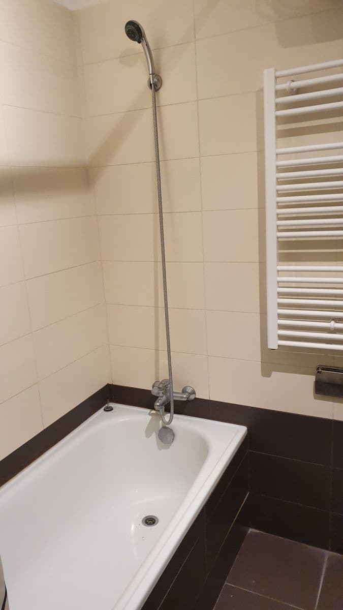 Studio flat to rent, 37 m², Roháčova, Prague, Prague Studio flat to rent, 37 m², Roháčova, Prague, Prague