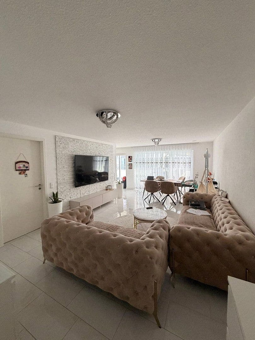 2 bedroom with open-plan kitchen flat for sale, 92 m², Kirchstr 8/3, Spaichingen, Baden-Württemberg 2 bedroom with open-plan kitchen flat for sale, 92 m², Kirchstr 8/3, Spaichingen, Baden-Württemberg