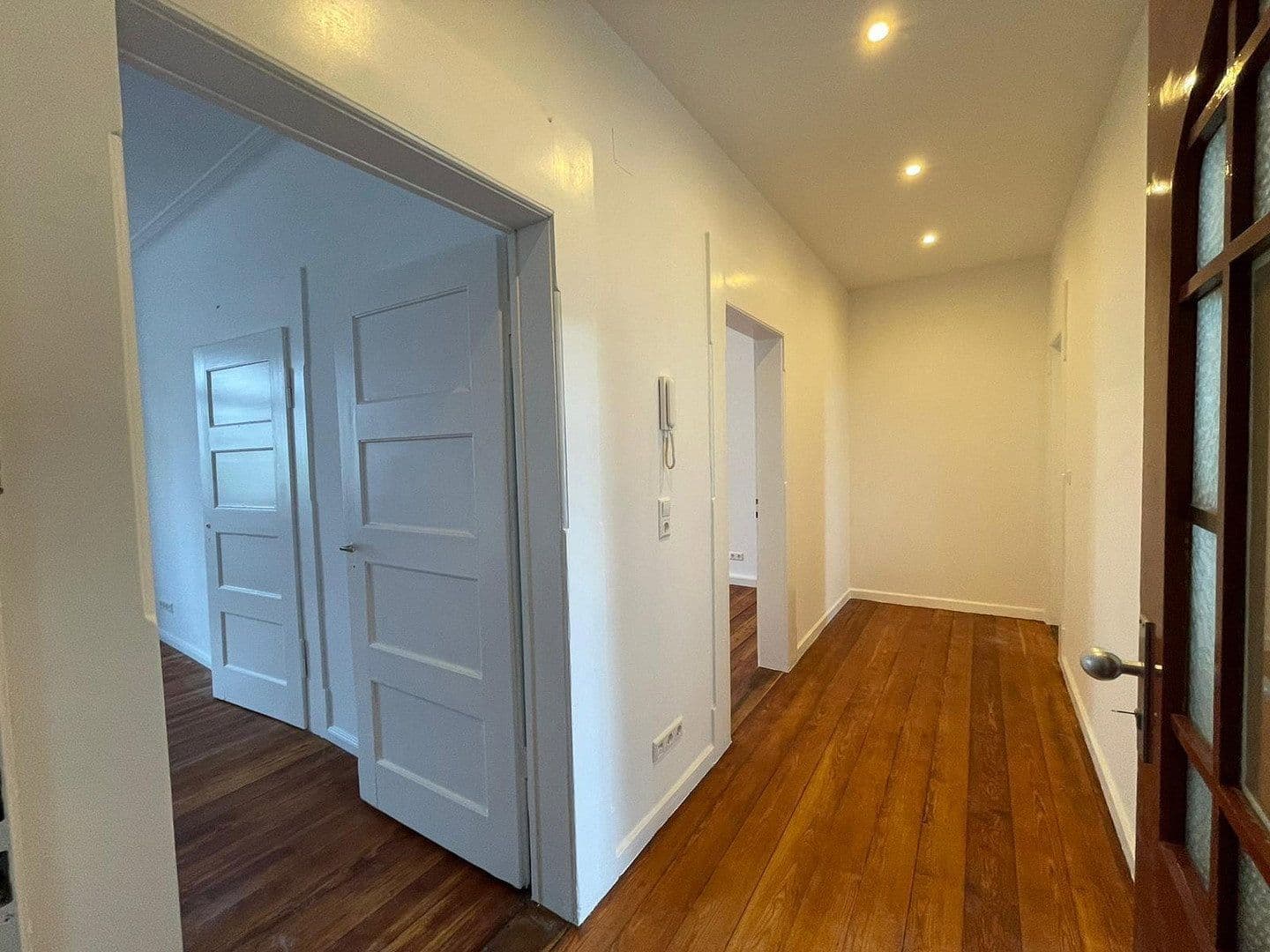 1 bedroom with open-plan kitchen flat to rent, 65 m², Stuttgart, Baden-Württemberg 1 bedroom with open-plan kitchen flat to rent, 65 m², Stuttgart, Baden-Württemberg