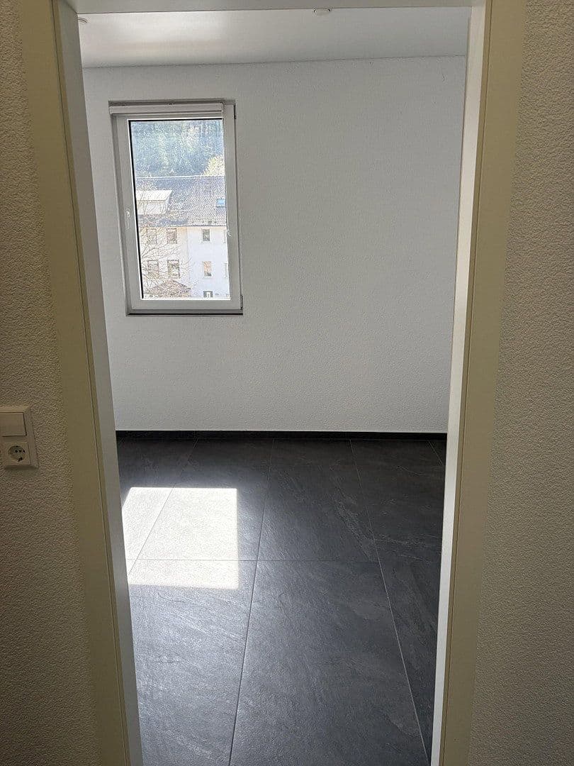 3 bedroom flat to rent, 89 m², Wildbader Straße 39, Neuenbürg, Baden-Württemberg 3 bedroom flat to rent, 89 m², Wildbader Straße 39, Neuenbürg, Baden-Württemberg