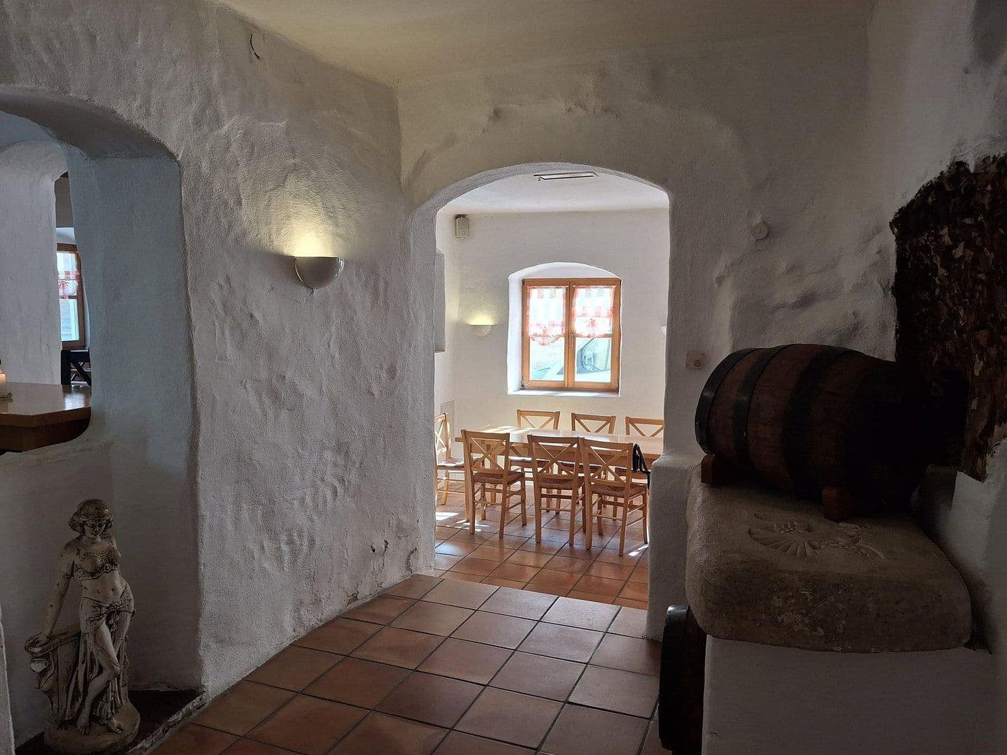 non-residential property to rent, 400 m², Untere Gasse 1, Velburg, Bavaria non-residential property to rent, 400 m², Untere Gasse 1, Velburg, Bavaria